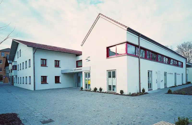 Bild vom Eingang der Stadtbücherei in Erding